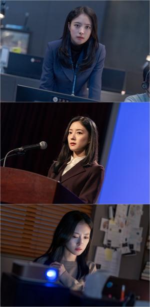 tvN 수목드라마 '메모리스트' 눈빛부터 달라졌다! 이세영 ‘멋쁨’ 폭발 화끈한 변신 시크 카리스마 장착한 이세영 첫 스틸 공개