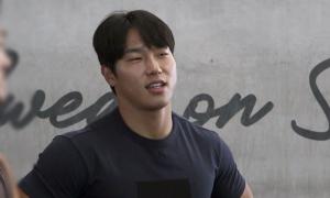 MBC '나 혼자 산다' 윤성빈, 아이언맨 '갑옷 근육' 비결은 '정오 운동'?! 윤성빈도 덜덜 떤 공포의 크로스핏 엔드 게임 현장!